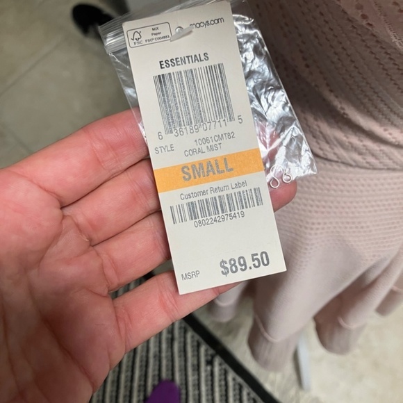 Bar Iii Blush Cap-Sleeve Perforated Fit & Flare Dress size small NWT - Picture 3 of 4